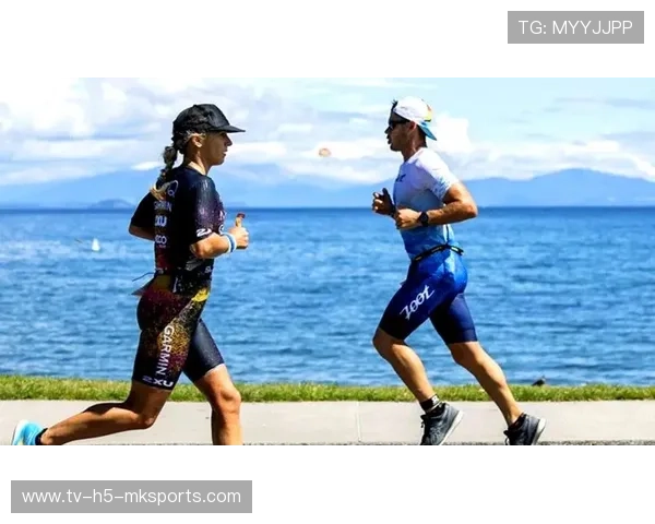 铁人三项队加强水陆转换衔接，整体节奏更顺滑