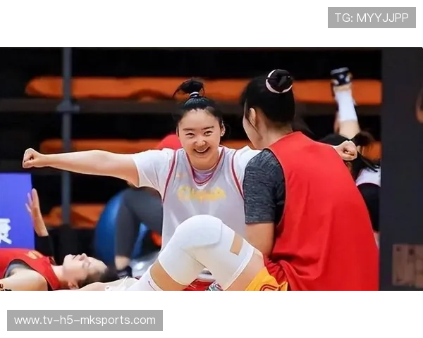 武桐桐分享浴火成长故事，燃爆全场！《冠军奥运篇》走近蔡赟：生逢伟大，成就伟大