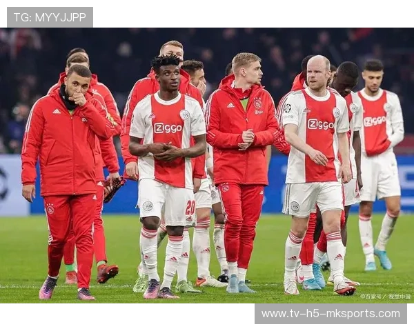 阿贾克斯力克对手，荷甲冠军争夺进入高潮，阿贾克斯荷甲9-0大胜 全队8人破门