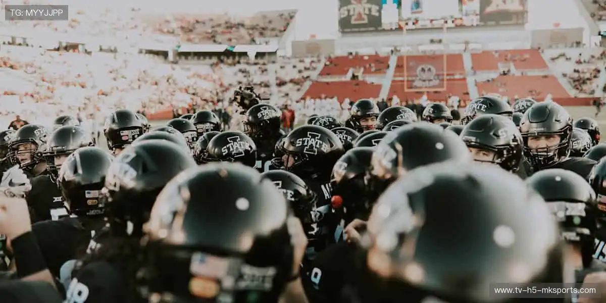 运动潮流触手可及，周边好物让热爱更有型！🎯